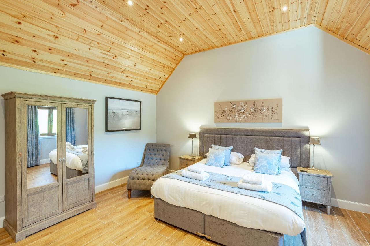 Osprey Lodge 1 With Hot Tub Newton Stewart Extérieur photo